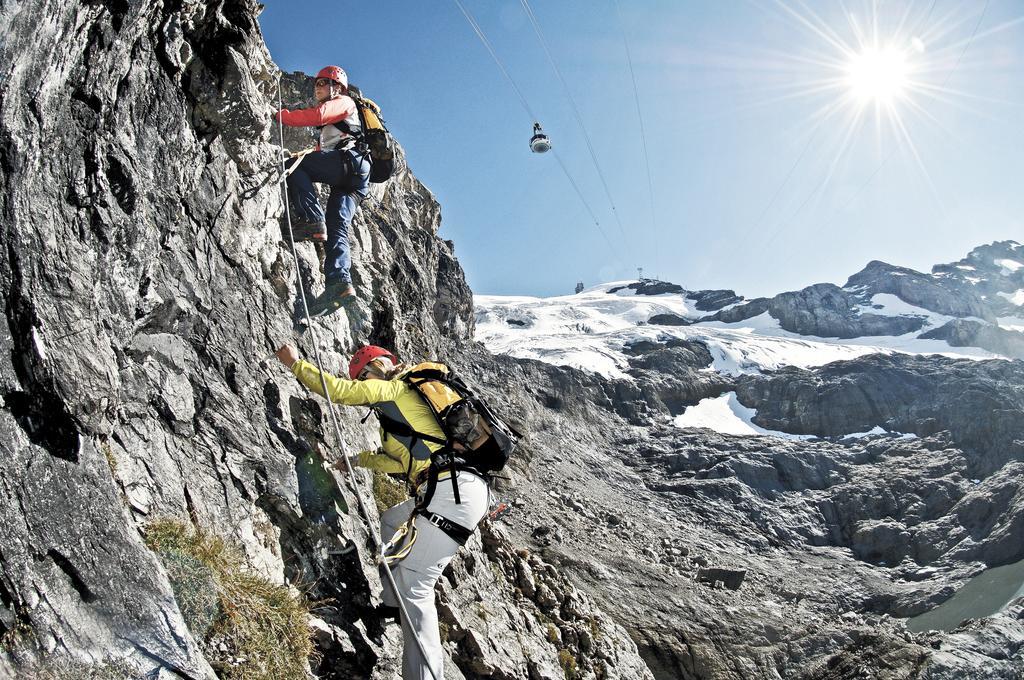 Berghotel Truebsee - Accessible Only By Cable Car Engelberg Exterior photo